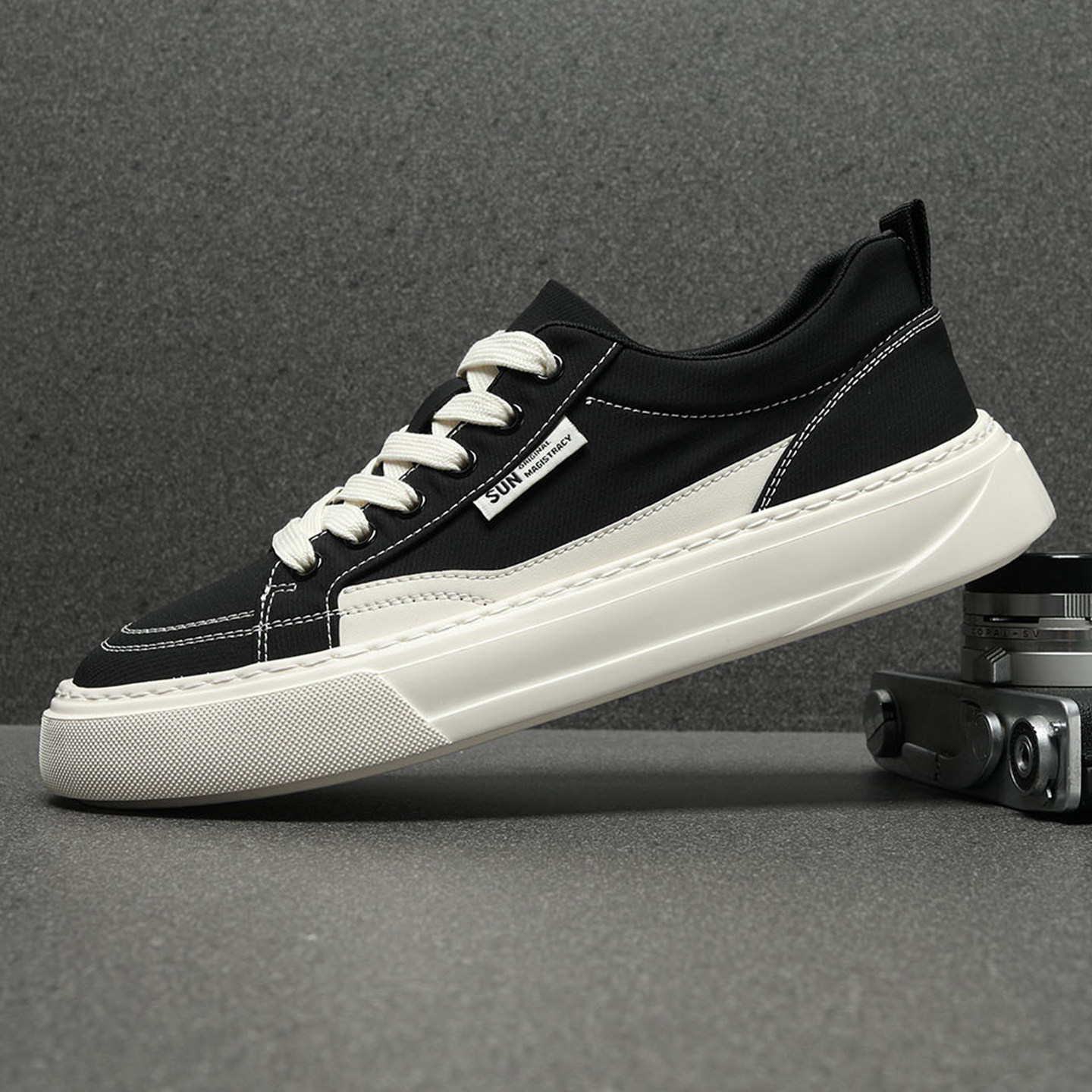 男鞋2026春夏季新款帆布鞋男舒适百搭休闲鞋软底透气鞋子男款板鞋