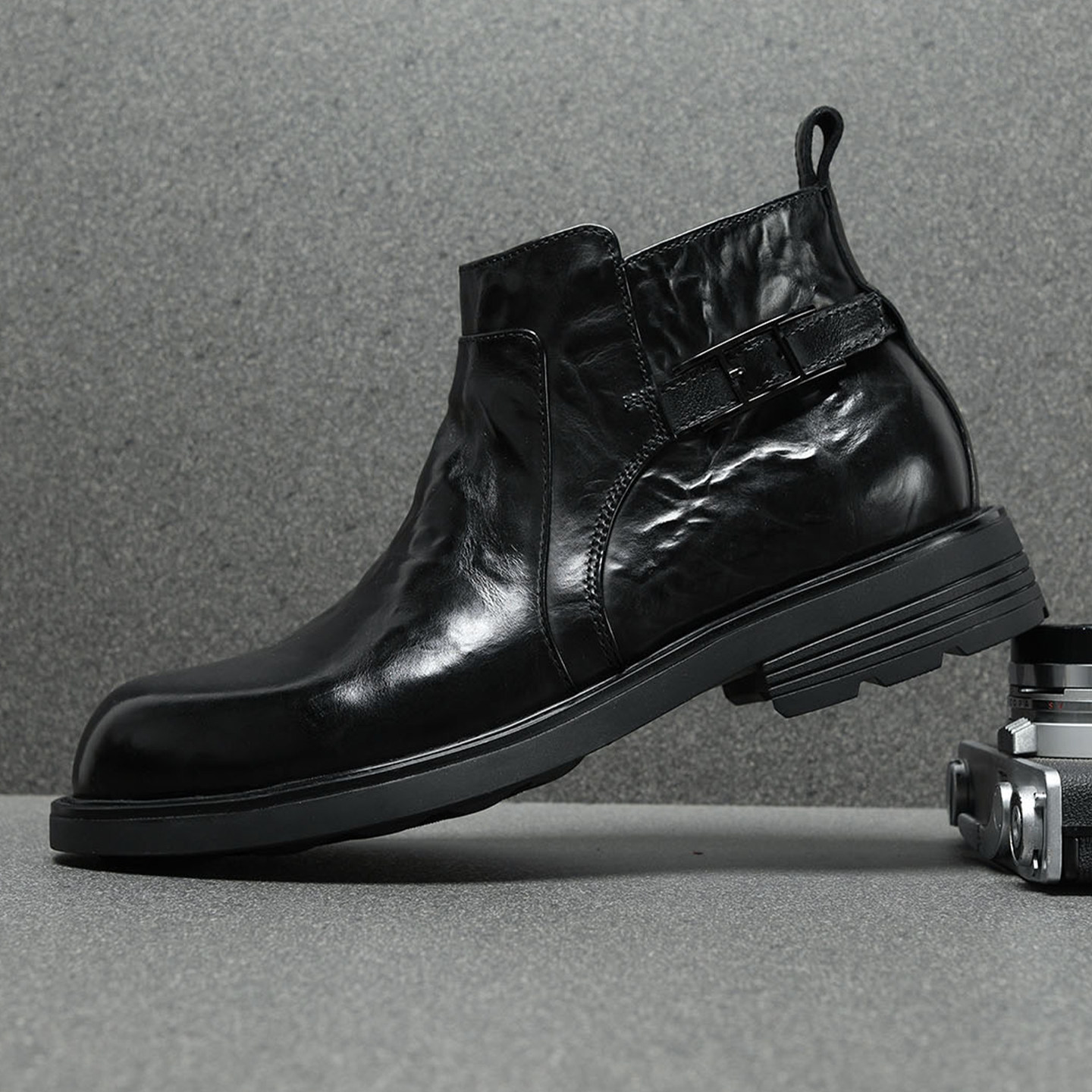 头层牛皮马丁靴男款2025新款冬季高帮皮靴英伦风厚底短筒切尔西靴