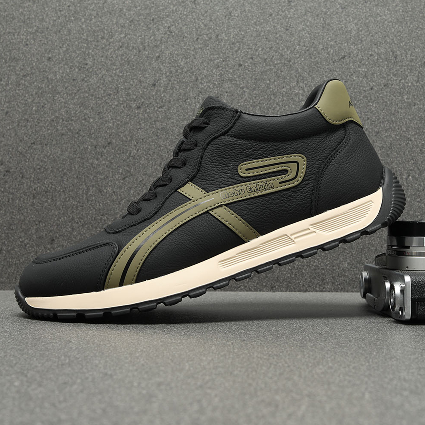 运动皮鞋男冬季2025加绒德训鞋