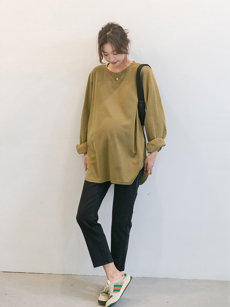 출산복 한국식 흰색 가벼운 판 티셔츠 초가을 운동복 봄과 가을 신상 중간 길이 외출 순면 바닥 셔츠