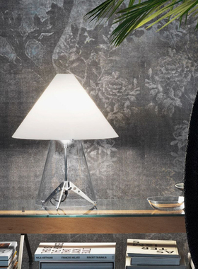 意大利进口 Fontana Arte Metafora 台灯创意桌灯简约床头装饰灯