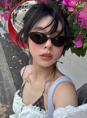 猫眼墨镜女款2025新款欧美风复古红色辣妹防晒近视太阳眼镜方圆脸