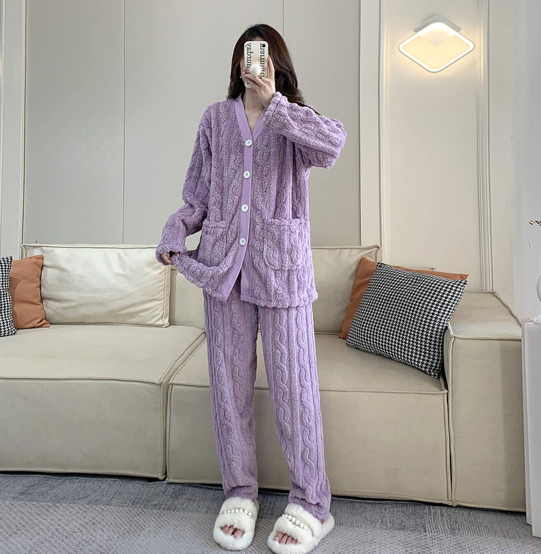 女生法兰绒睡衣套装加长加厚