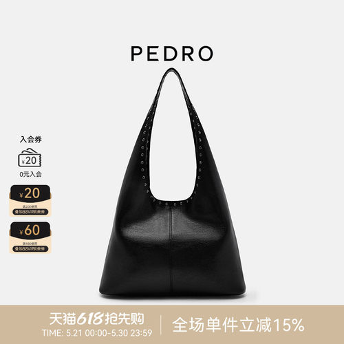 PEDRO铆钉装饰托特包女包简约气质hobo包PW2-36390019