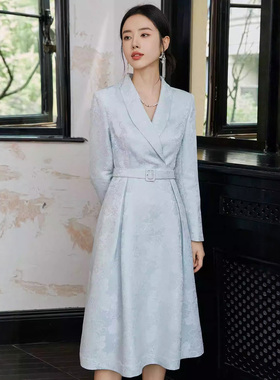 宴会礼服蓝色新中式女职业连衣裙国风浮雕提花艺考播音主持人正装