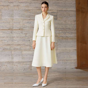 AD米白色西装套装2026新款春季伞裙主持艺考小香风礼服小米格提花