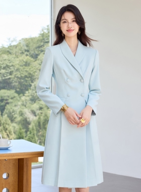 浅蓝色主持人2026高级感连衣裙美容院讲师前台时尚气质长袖职业装