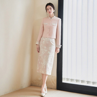 主持人粉色国风小香风西装套装女高级感新中式短外套提花正装礼服