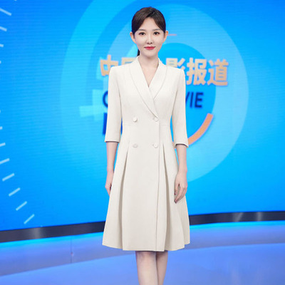米白色主持人西装连衣裙演讲礼服
