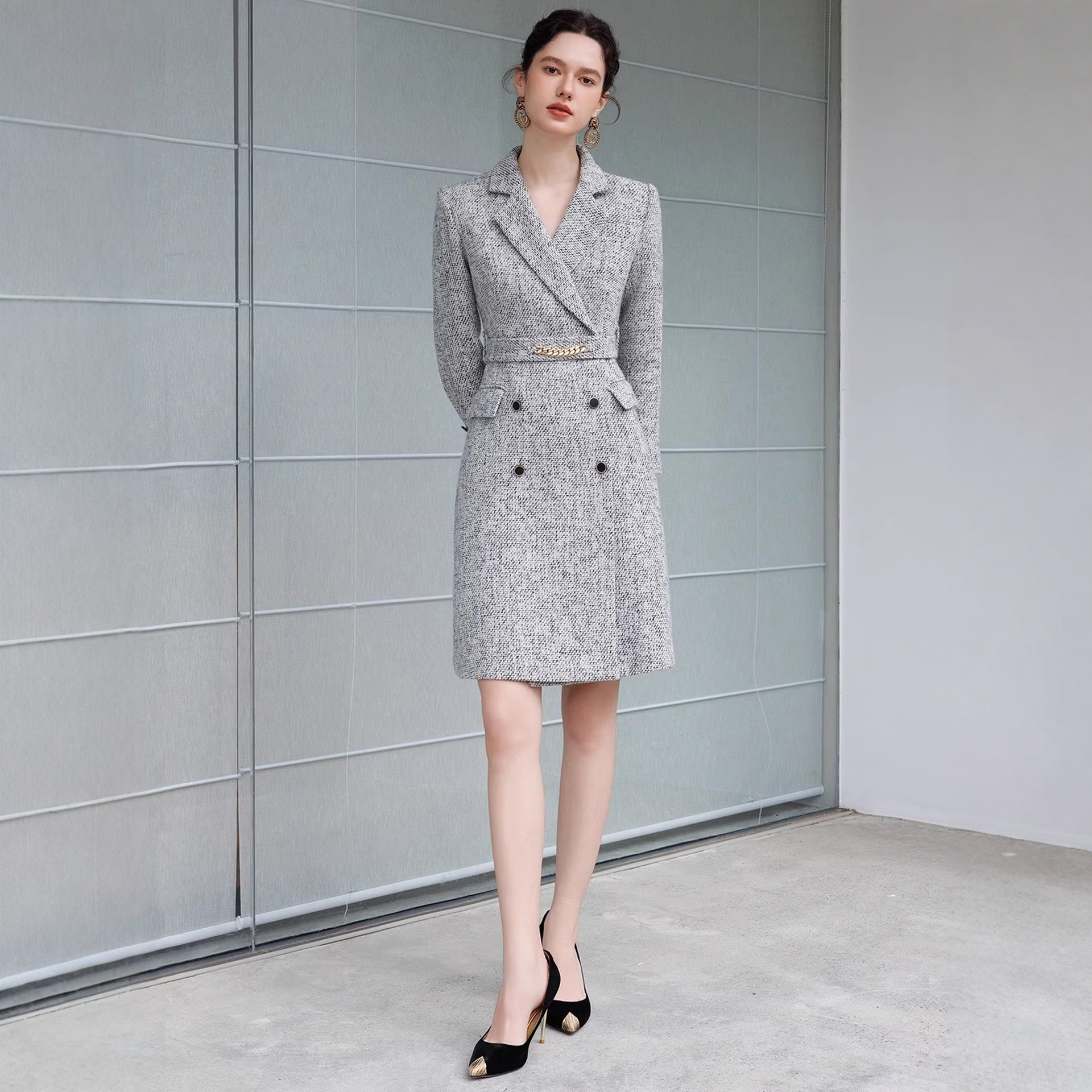 高端灰色羊毛厚款西装连衣裙轻奢秋冬新款高级感气质大衣外套礼服