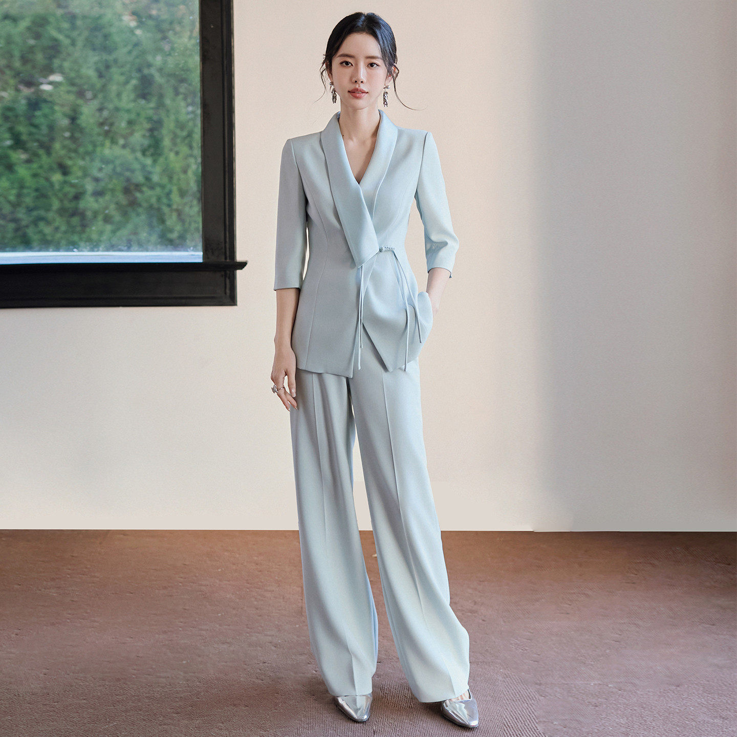 宴会礼服水绿色国风新中式西装套装女夏季薄款盘扣西服主持人正装