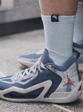 Nike/耐克JORDA NTatum1男子低帮减震回弹运动鞋篮球鞋DZ3330-002