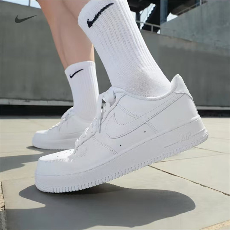 Nike/耐克 男子经典百搭舒适时尚低帮运动休闲板鞋CW2288-111百亿