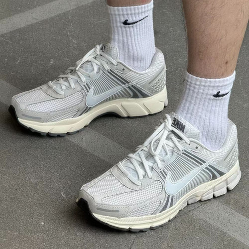 耐克男子舒适耐磨低帮运动鞋