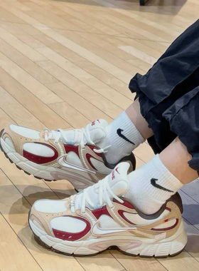 Nike/耐克V5 RNR女子防滑耐磨经典百搭低帮运动跑步鞋IQ1151-001