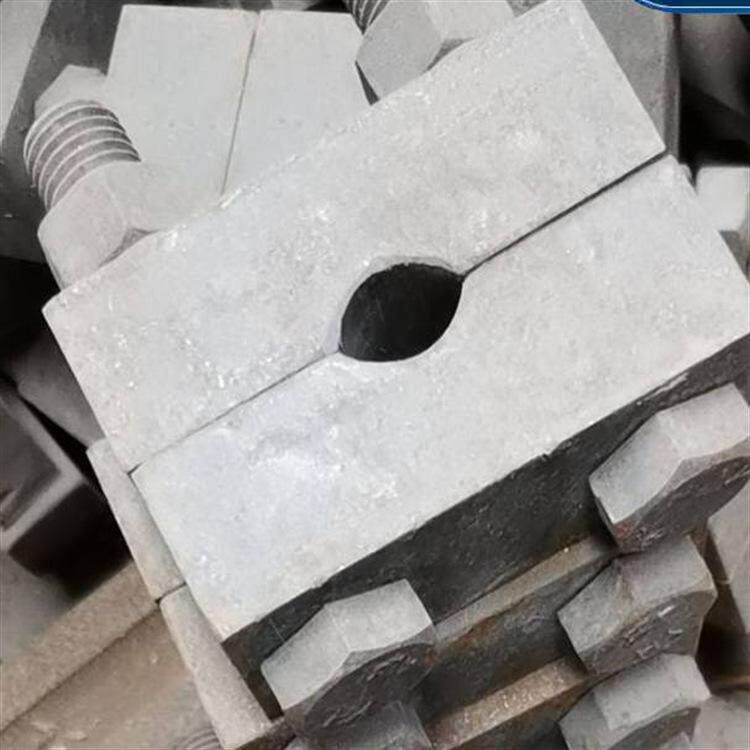 罐笼提升钢丝绳用快速卡绳器自锁功能更安全 销轴铰链结构换绳装