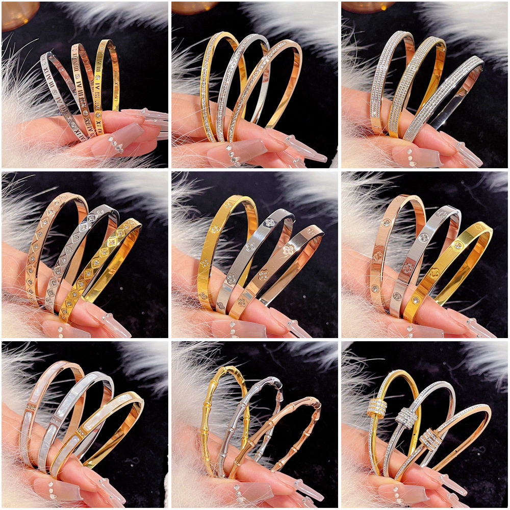 2025新款镶钻钛钢手镯女不掉色百搭高级感轻奢小众设计精致工厂价