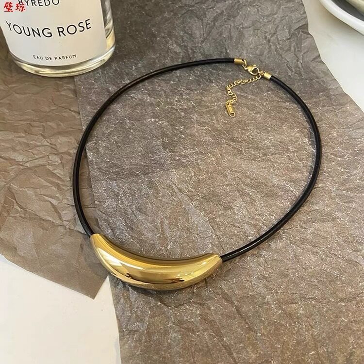 欧美风爆款简约气质金属光柱弯管时尚潮流不掉色高级感百搭项链女