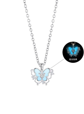 春日蝴蝶系列钛钢项链轻奢小众