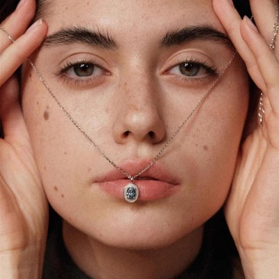 《达西》高级感普鲁士蓝调锆项链