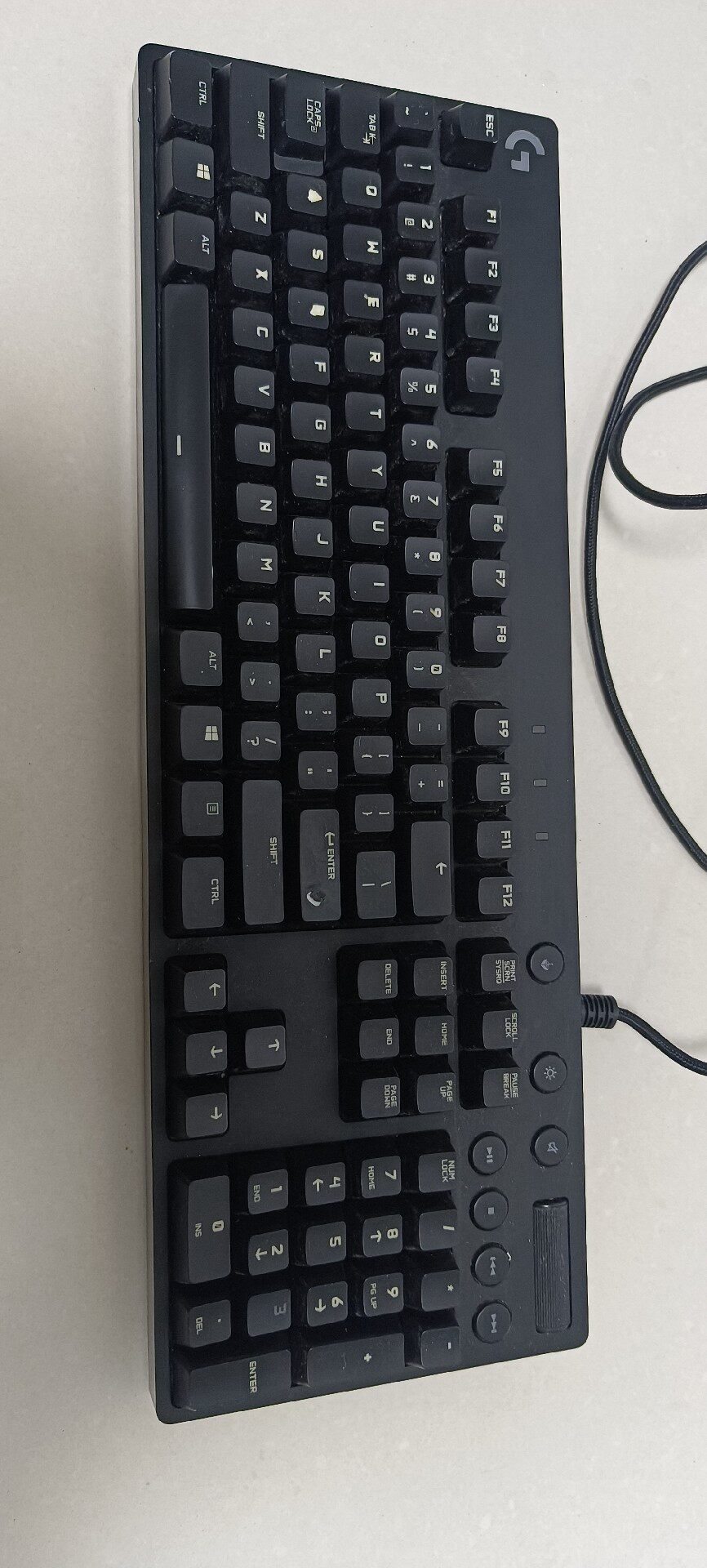 罗技机械键盘g610红轴樱桃款,成色如图所示实物拍摄,需要的