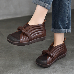 复古真皮短靴女方头平底靴子2024秋季新款小众设计感牛皮罗马靴子