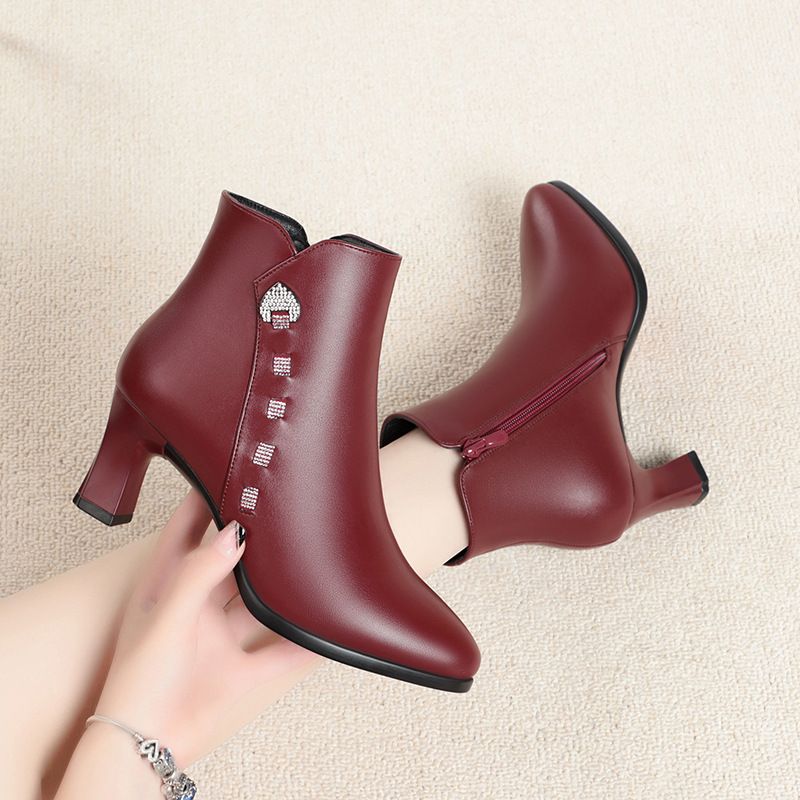 妈妈鞋秋冬季新款靴子软皮软底短靴女高跟鞋皮鞋中年女士棉鞋