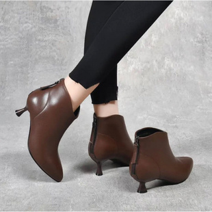 软皮女鞋 小跟短靴女尖头中跟皮鞋 高跟马丁靴 秋冬季 2025年新款