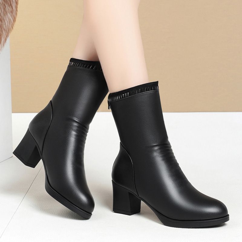 棉鞋妈妈鞋子秋冬2021新款中筒靴女不过膝皮靴中靴靴子马丁靴