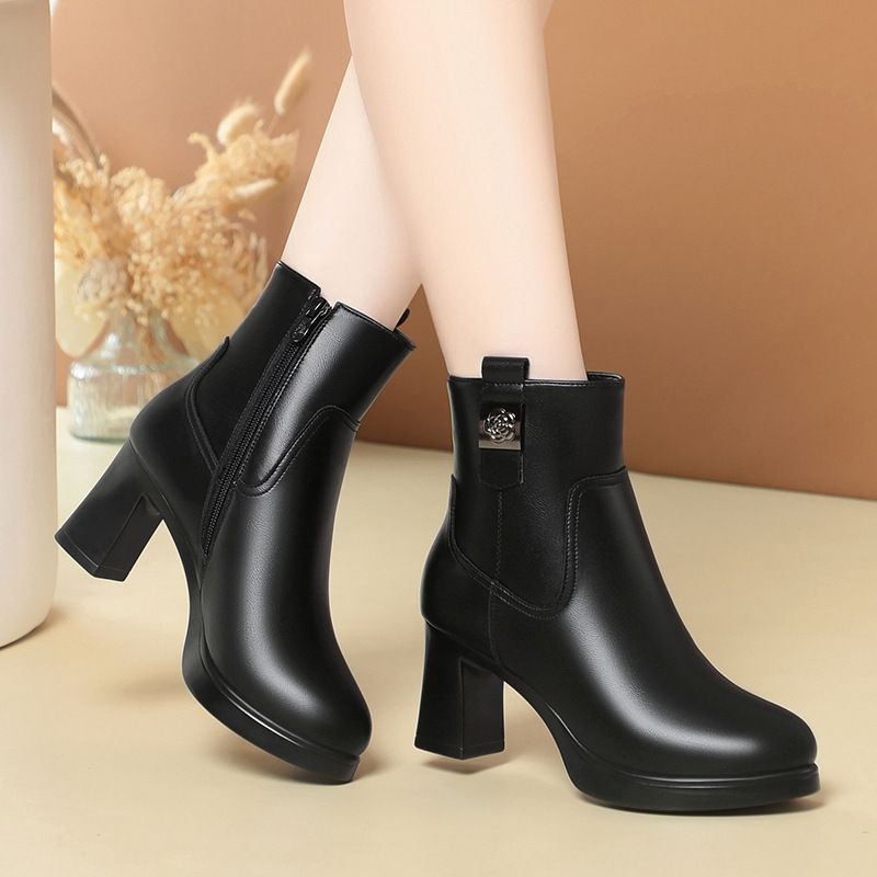 皮鞋百搭时装靴子高跟短靴女秋冬粗跟气质短筒靴子简约高级