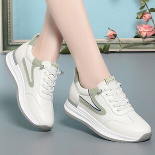 圆头女士时尚透气舒适板鞋轻便百搭软底休闲松紧防滑旅游鞋老爹鞋