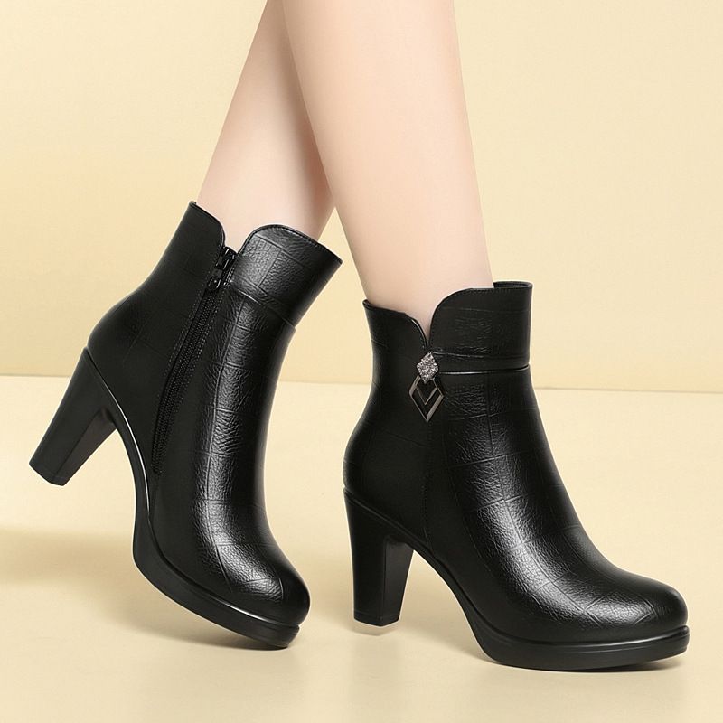 简约高级新款粗高跟短靴女冬季加厚百搭妈妈棉靴时尚靴子女靴