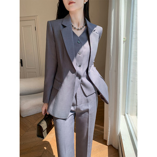 灰色西装套装女2026新款春秋款轻奢高级感阔腿裤职业马甲西服外套