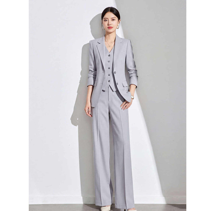 灰色西装套装女高端定制设计感高级感职业正装阔腿裤休闲西服外套