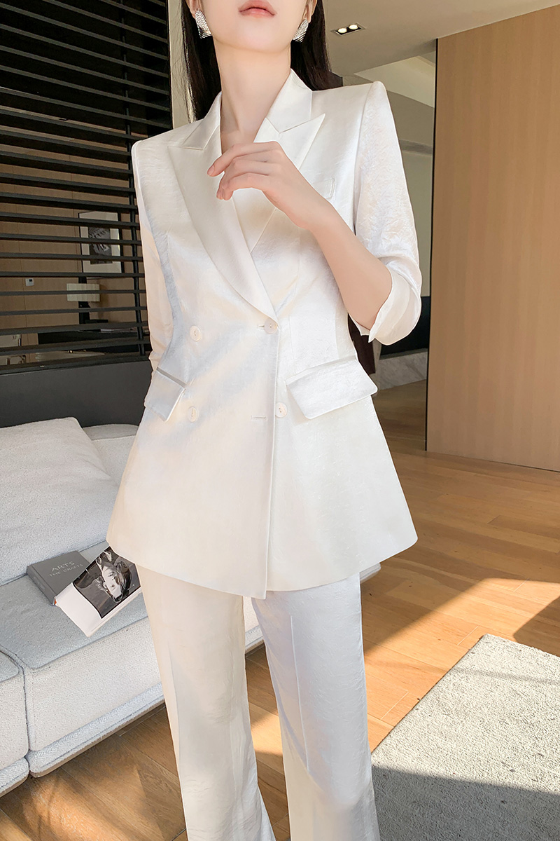 白色夏天西装套装女高级感醋酸真丝薄款阔腿裤职业休闲小西服外套