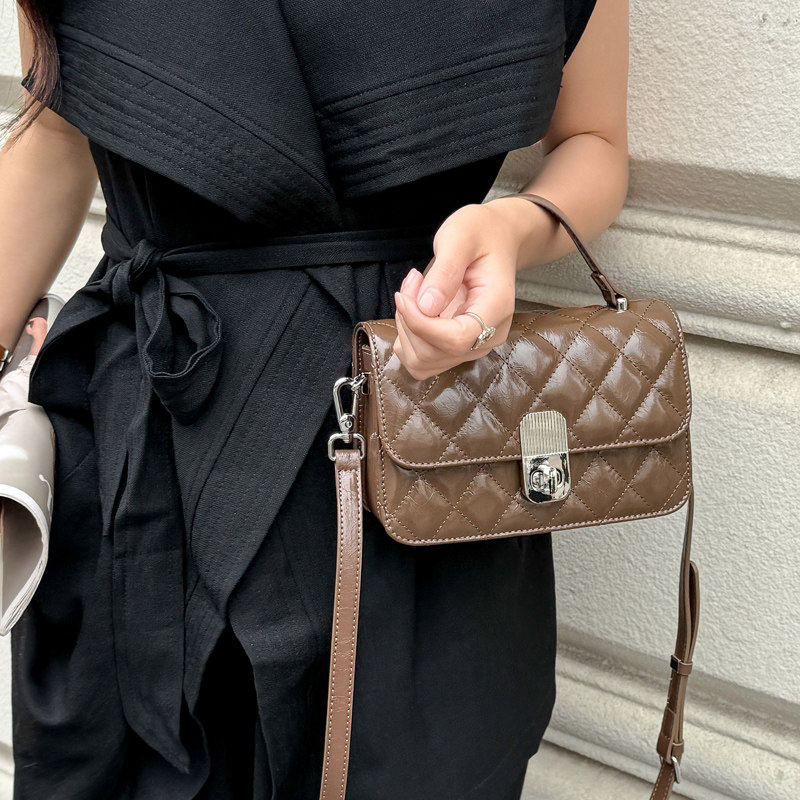 小包包手机零钱包气质真皮单肩斜挎高档纯牛皮小香风手提小方包女