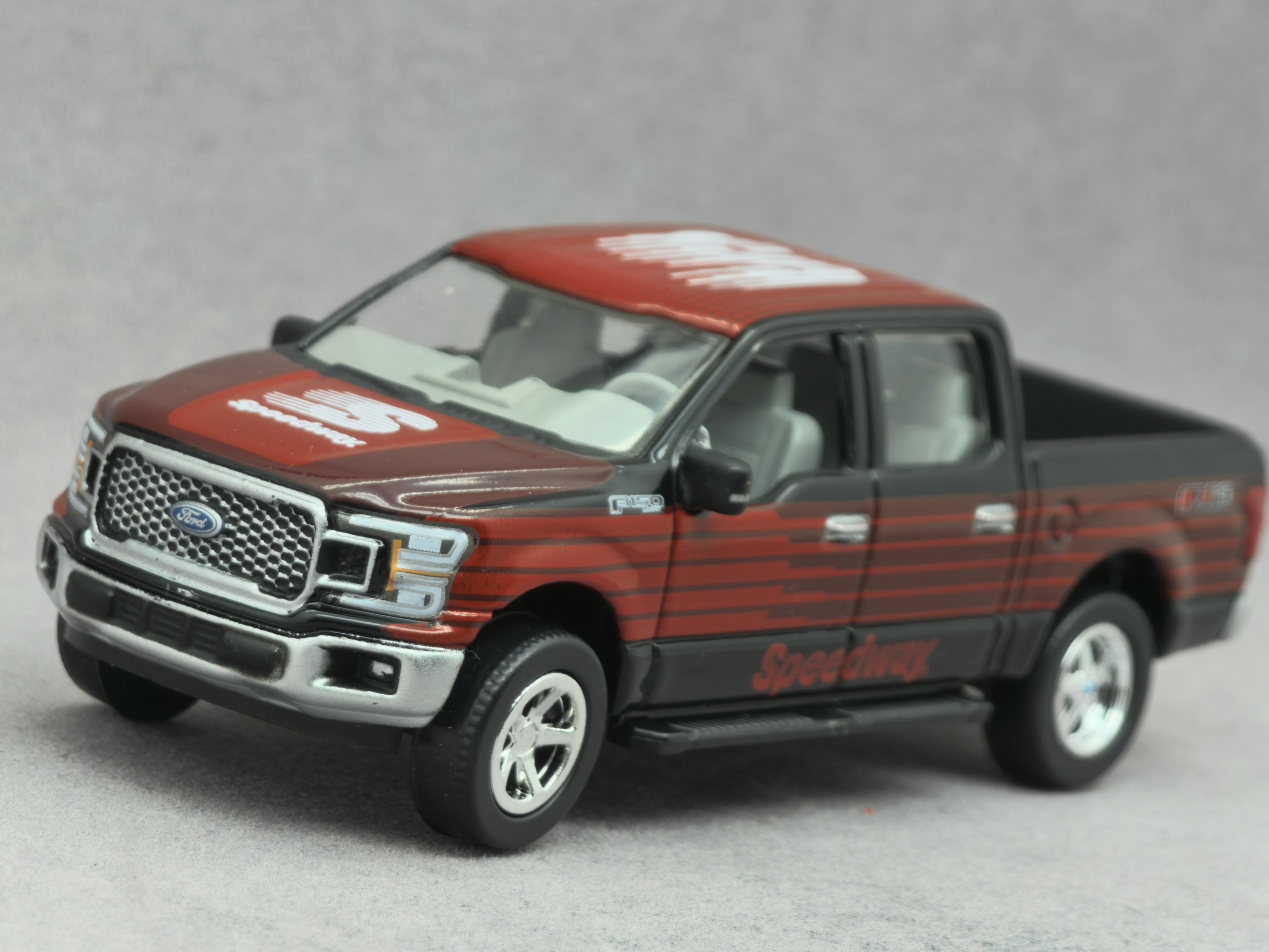 1/64-091 autoworld 2020年款福特F-150/Speedway联名