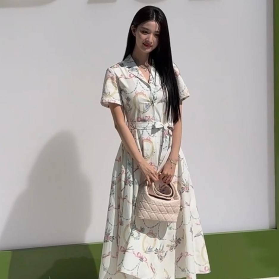 王楚然同款七夕D家田园风花卉连衣裙收腰显瘦中长裙气质裙女装
