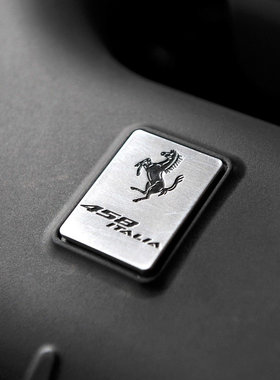 法拉利458 ltalia发动机机舱标 488空滤进气罩标 编码:290511