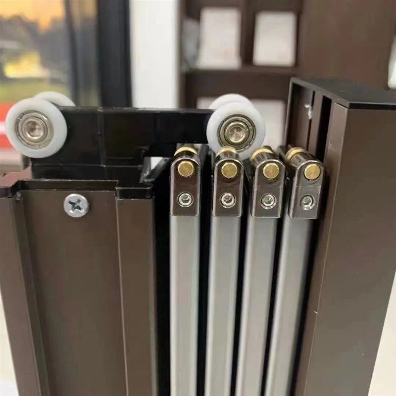 金刚网折叠纱门防k盗带锁推拉式铝合金隐形不锈钢入户门防蚊沙门图片