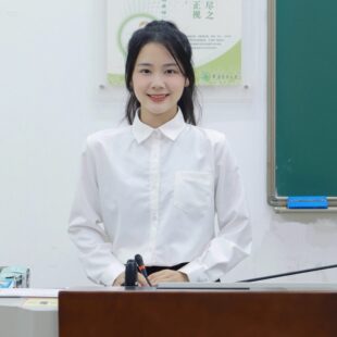 白衬衫答辩面试正装毕业照学院风新款Jk制服衬衣闲通勤面试上衣