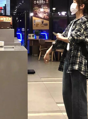 格子衬衫女秋季设计感小众日系