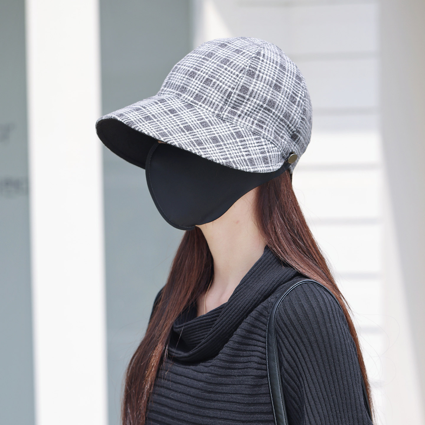 挂口罩格纹鸭舌帽女2026秋冬款大头围显脸小防晒遮阳双面渔夫帽子
