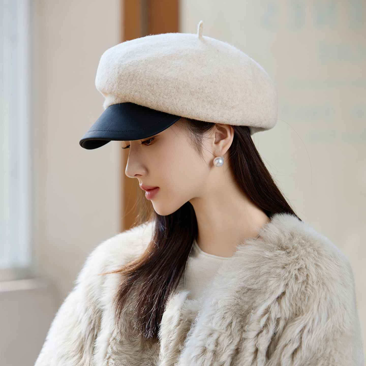 羊毛呢八角帽女士2025秋冬皮檐鸭舌贝雷帽英伦复古气质款画家帽子