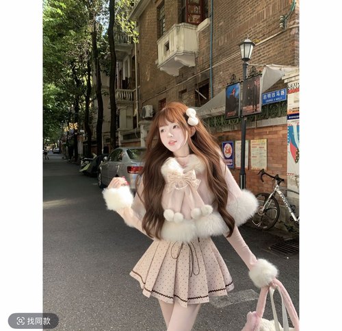 【现货】瑞茜·威瑟斯 奶糖K**T 冬季限定氛围时尚套装连衣裙斗篷