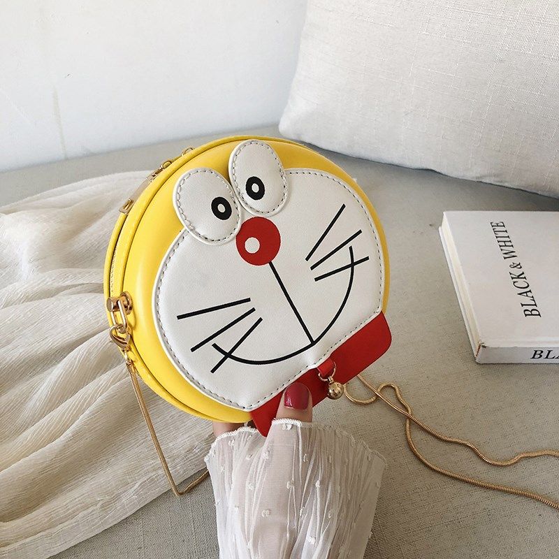 可爱卡通圆形包包女包新款2019时尚斜挎百搭ins软妹卡哇伊小圆包在类目 箱包皮具/热销女包/男包, 女士包袋中 - 来自Buy2taobao.com提供专业的淘宝代购服务