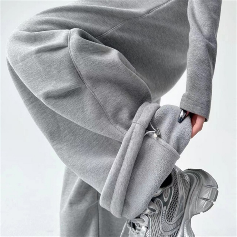 TROLL秋冬加绒加厚灰色卫裤女2025新款高腰直筒宽松休闲阔腿裤子.