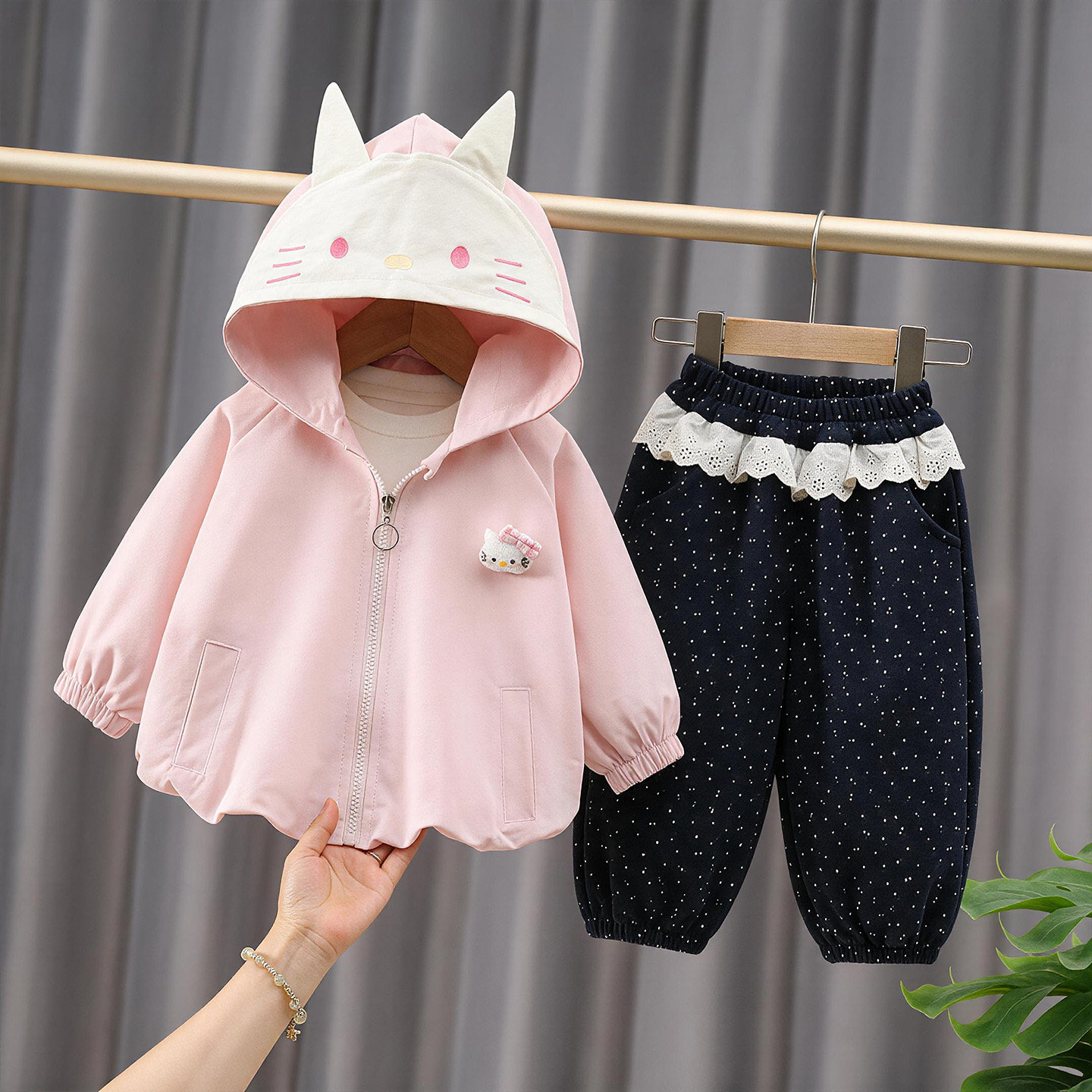 女童春秋猫咪连帽两件套