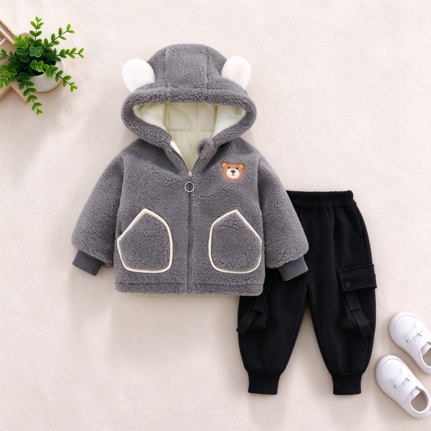 男童加厚连帽小熊棉服套装
