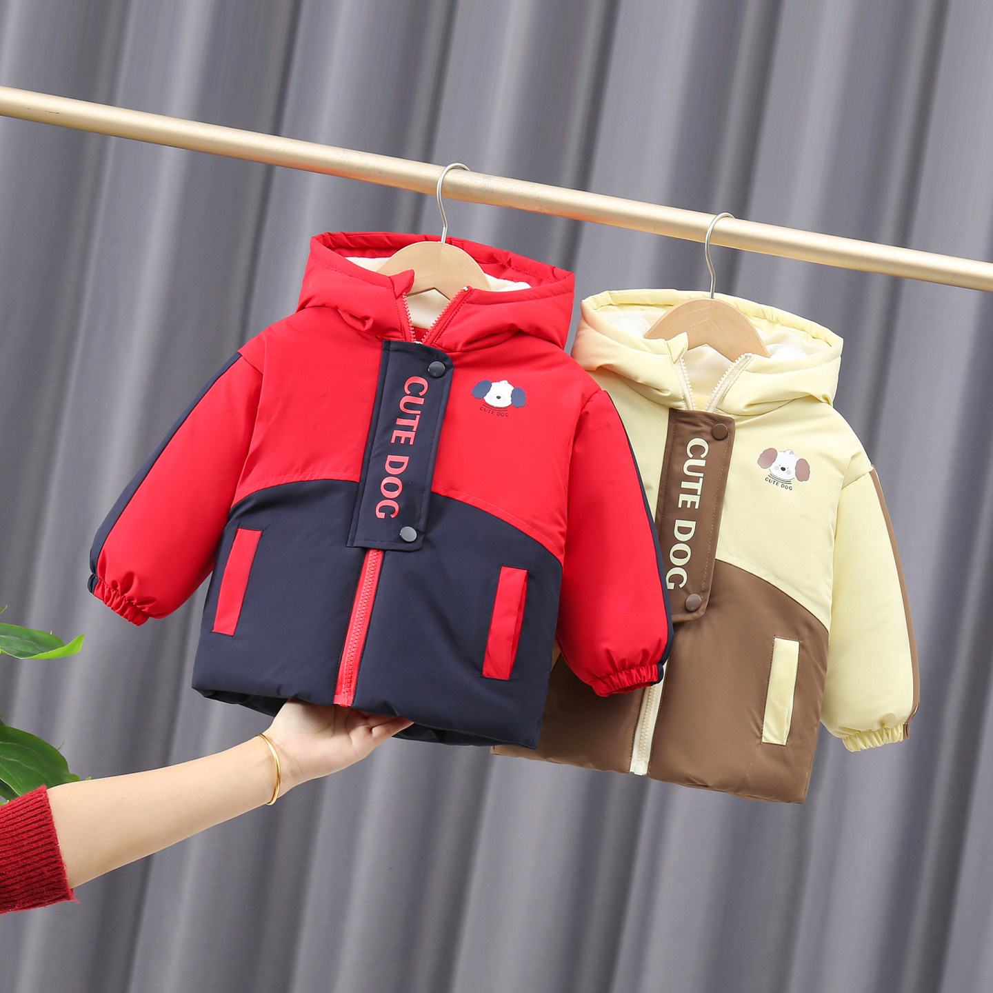 男童冬装外套拜年服红色卡通棉服婴儿加厚保暖冲锋衣洋气宝宝棉衣